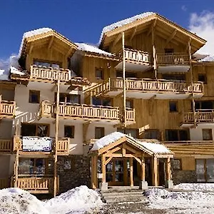 3* Aparthotel Madame Le Parc Des Airelles