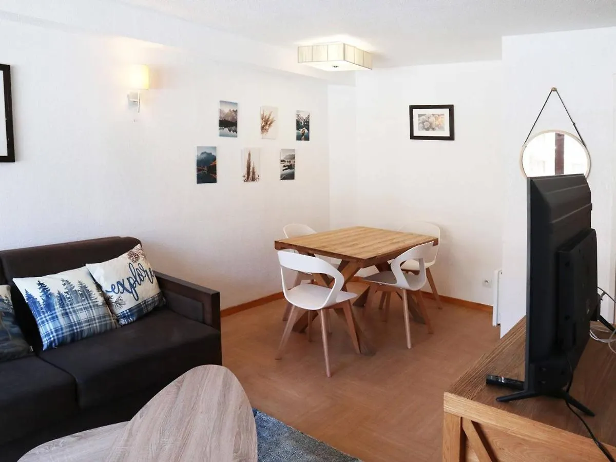 Apartment Appartement Skis Aux Pieds Avec Piscine Les Orres France