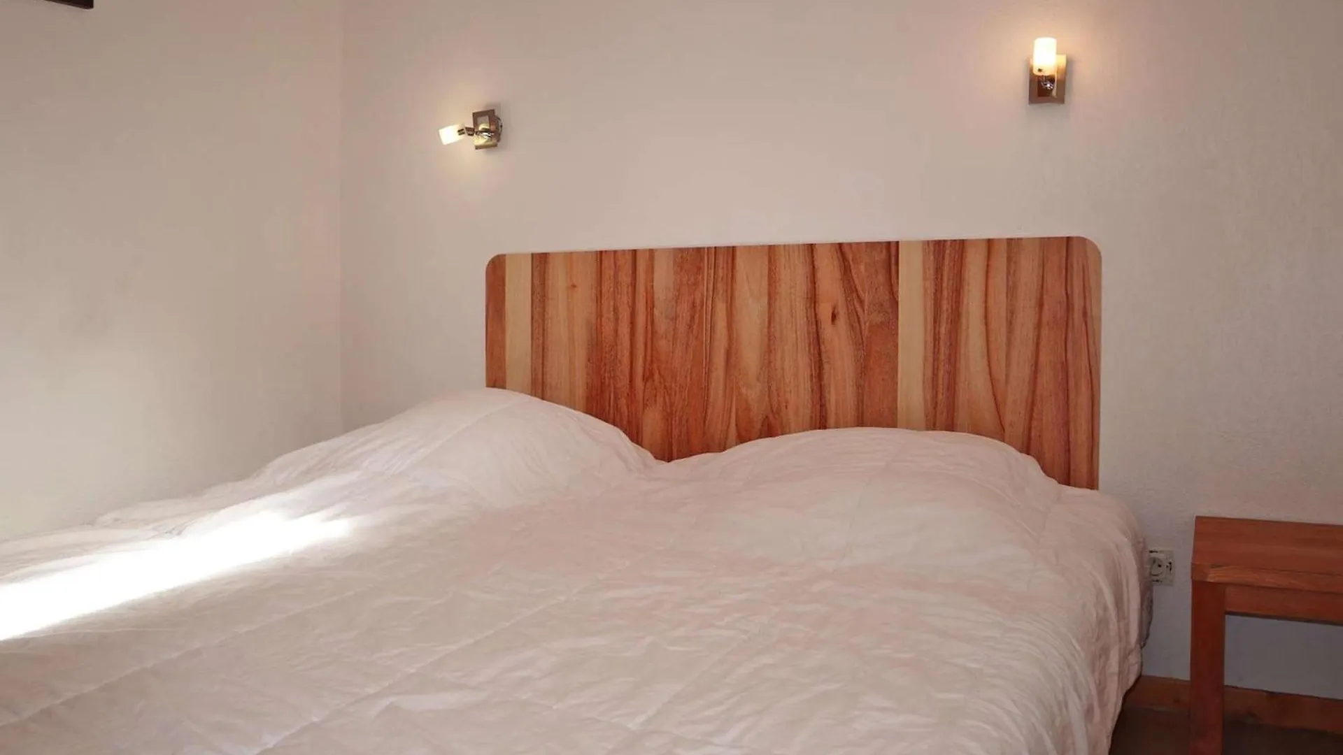 Appartement Skis Aux Pieds Avec Piscine Les Orres 0*,  France