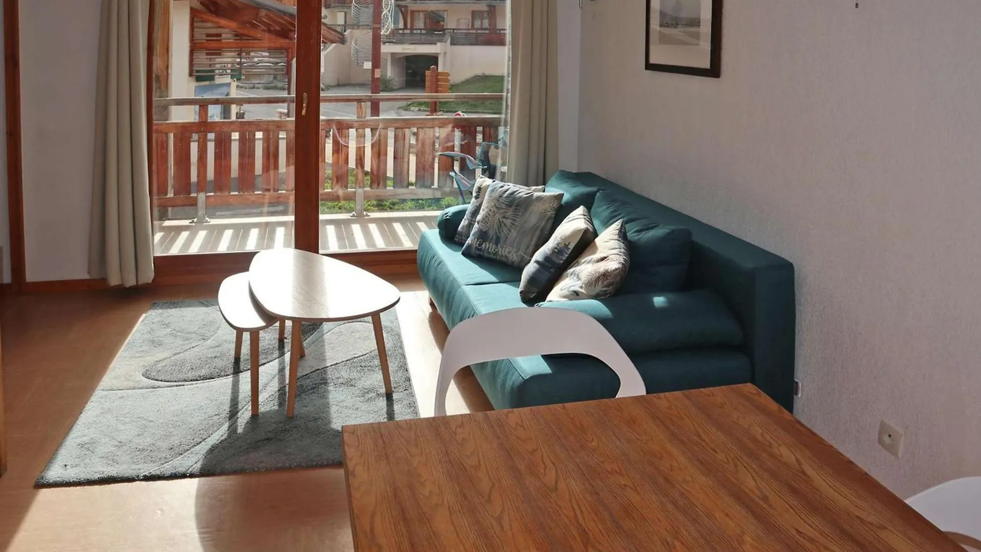 Appartement Skis Aux Pieds Avec Piscine Les Orres 0*,